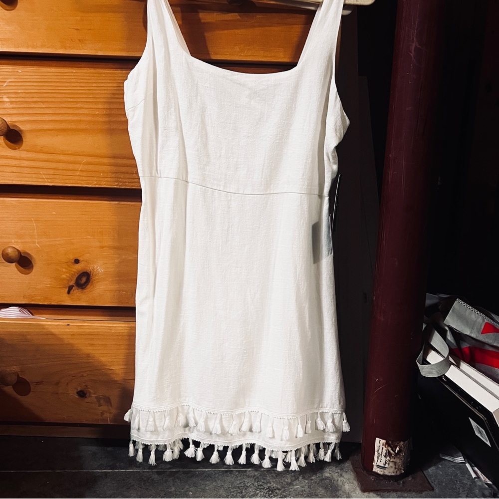 Never worn, tags on great dress for a country concert or nice event